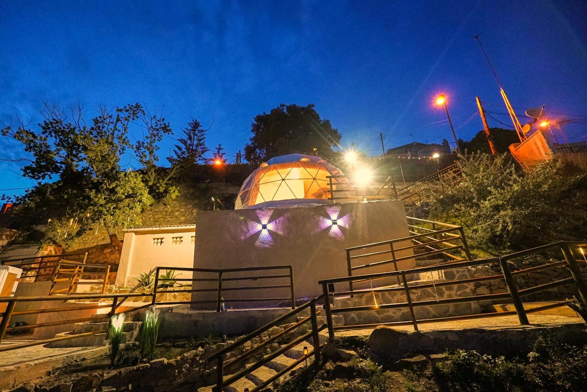 Aaa View Private Terrace Outdoor Heated Hot Tub Family Fun Villa Badalona Buitenkant foto